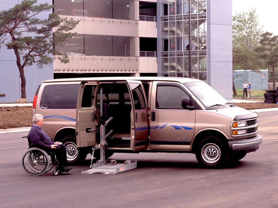 Chevrolet Express 1996 года  (фото 6 из 11)